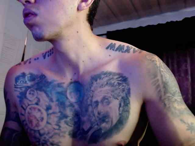 Adamtattoo