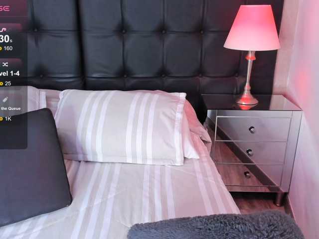 EmmaFoster live cam on BongaCams