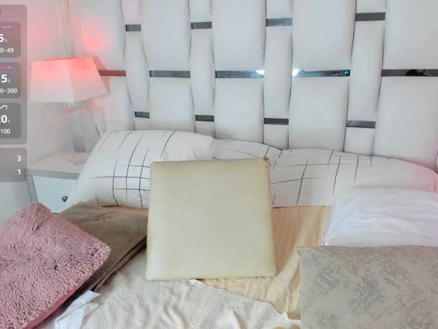 EmmaFoster live cam preview