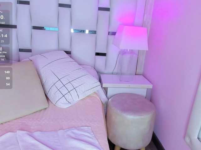 EmmaFoster live cam on BongaCams