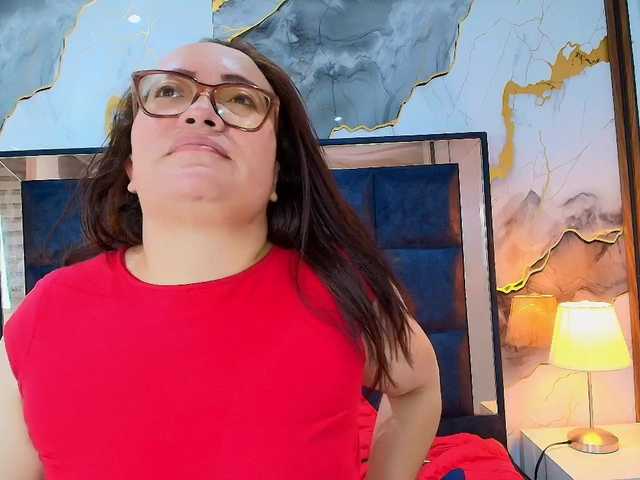 ANGELIKSALAZAR live cam