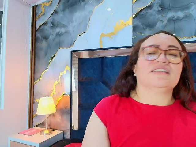 ANGELIKSALAZAR