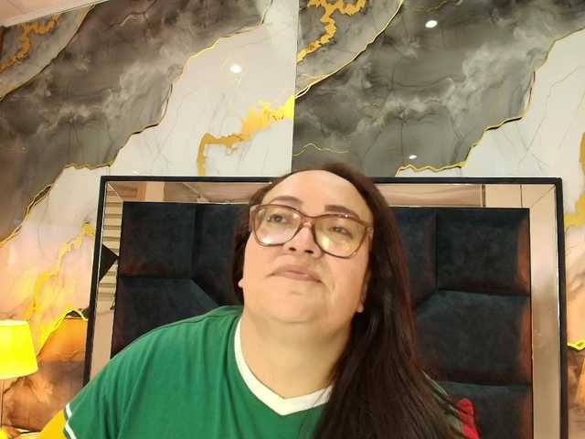 ANGELIKSALAZAR live cam on BongaCams