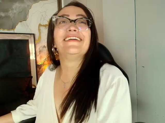 ANGELIKSALAZAR live cam on BongaCams