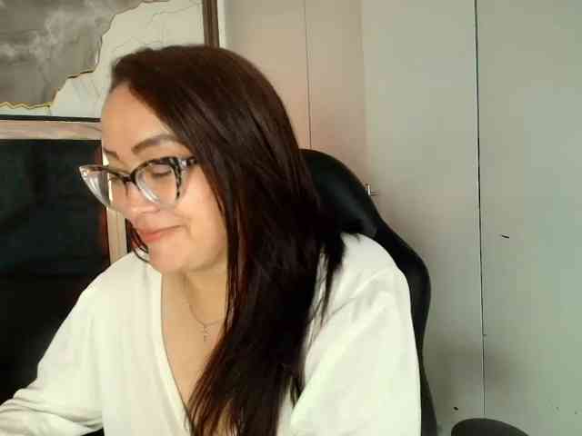 ANGELIKSALAZAR