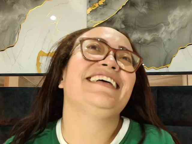 ANGELIKSALAZAR