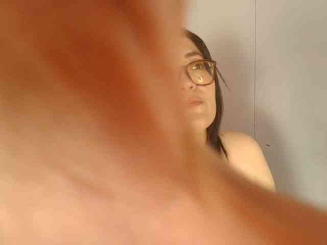ANGELIKSALAZAR webcam