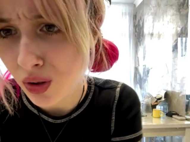 MichalMccahill live cam on BongaCams
