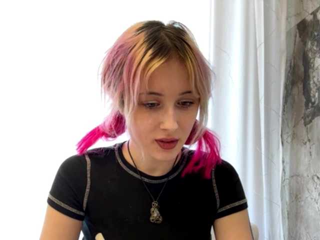 MichalMccahill live cam on BongaCams