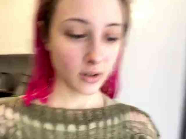 MichalMccahill webcam