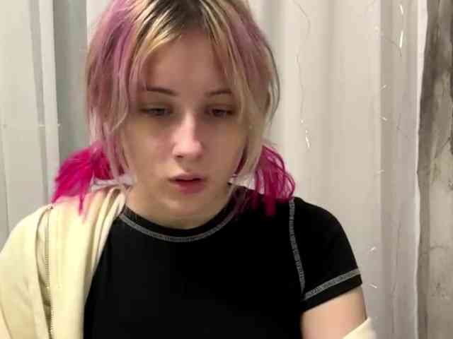MichalMccahill webcam