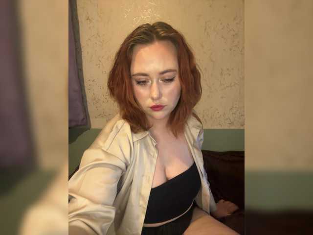 Adeline5a live cam on BongaCams