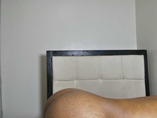 Sexyelias live cam on BongaCams