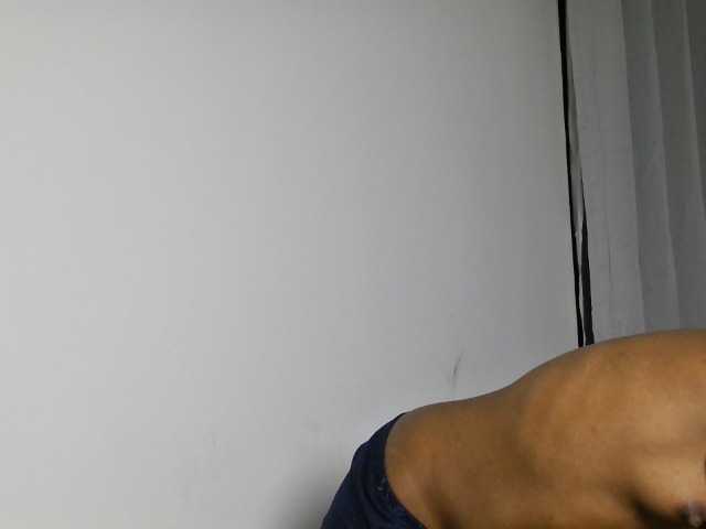Sexyelias live cam on BongaCams