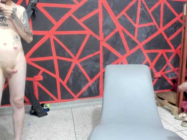 amazing-doll live cam on BongaCams