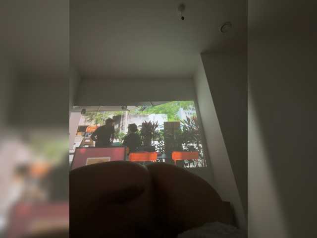 Orlaith live cam on BongaCams