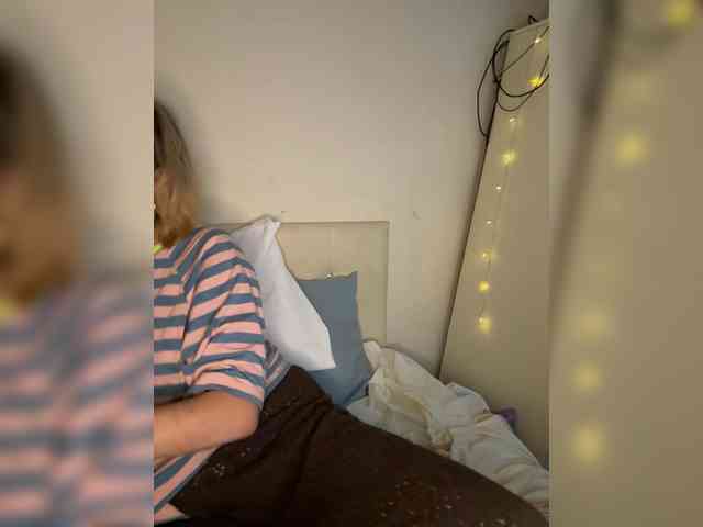 MoonlitSin webcam