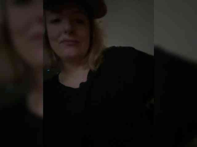OrlaithWilde webcam