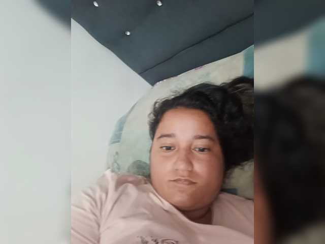 Ninaal13 live cam on BongaCams