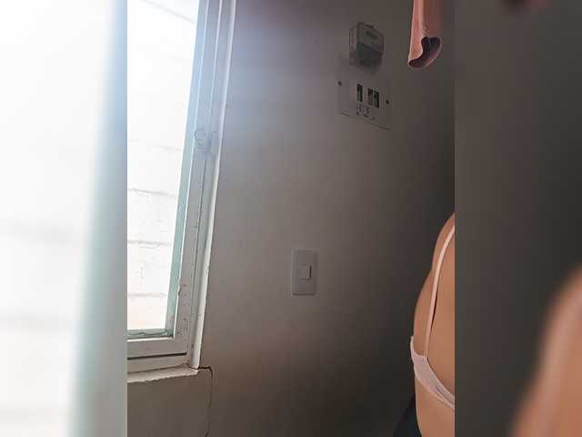 Ninaal13 live cam on BongaCams