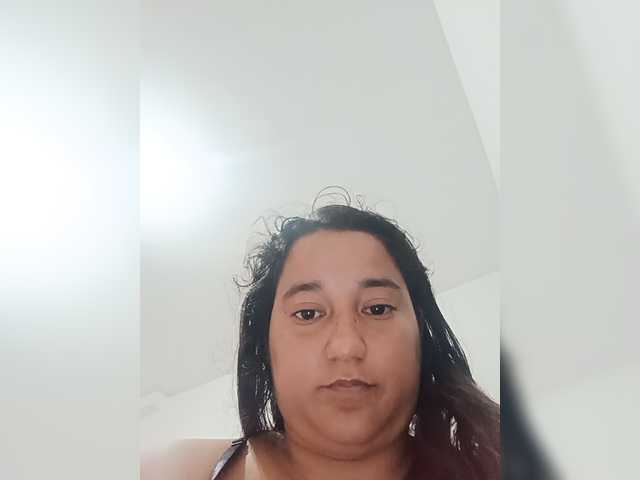 Ninaal13 live cam preview
