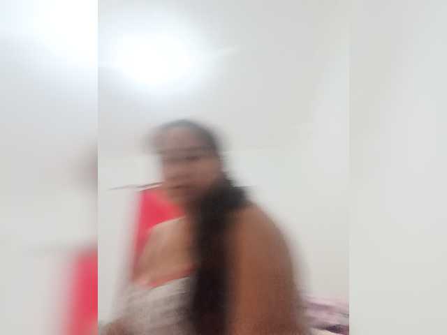 Ninaal13 live cam on BongaCams