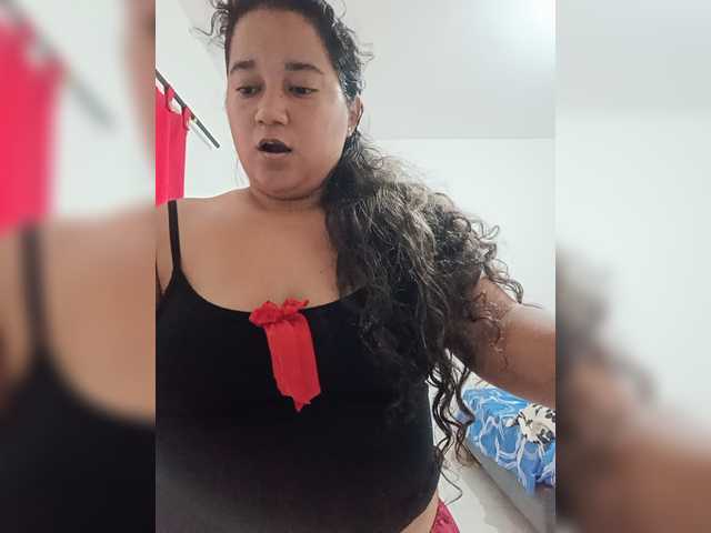 Ninaal13 live cam preview