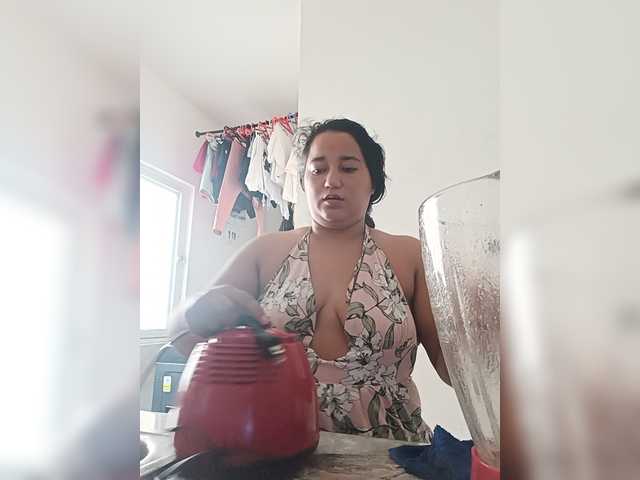 Ninaal13 live cam on BongaCams