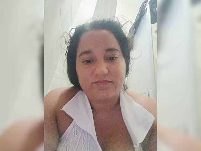 Ninaal13 live cam preview