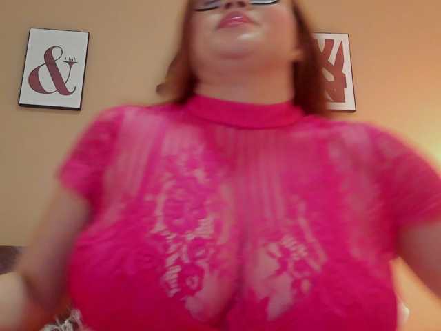 MadissonMiller live cam on BongaCams