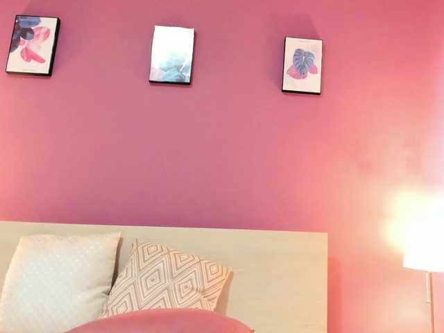 MadissonMiller live cam on BongaCams