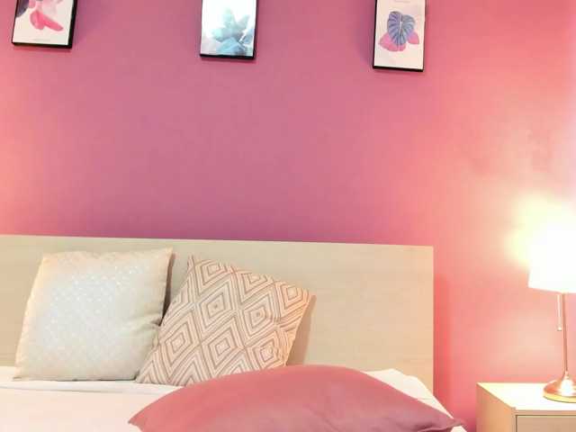 MadissonMiller live cam on BongaCams