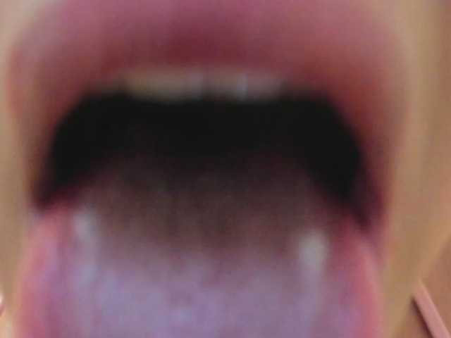 MadissonMiller live cam on BongaCams