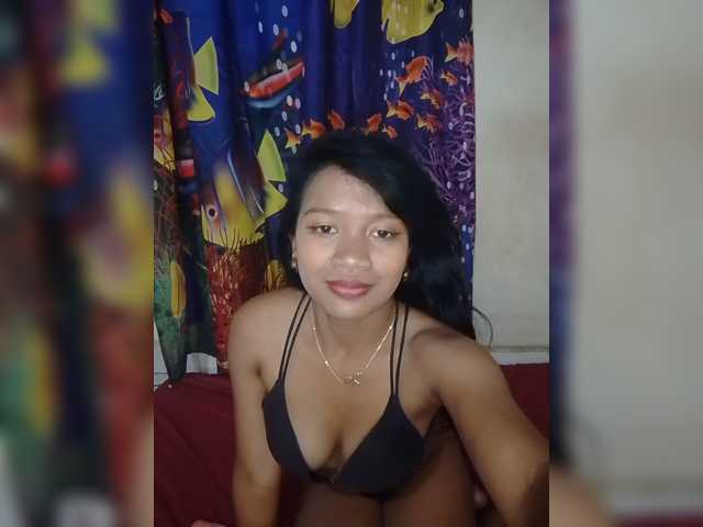 Lovelyb live cam preview