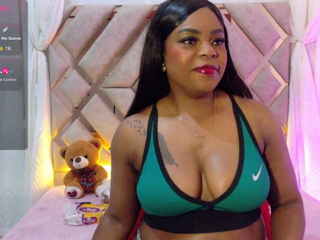 SalomeGomezx live cam on BongaCams