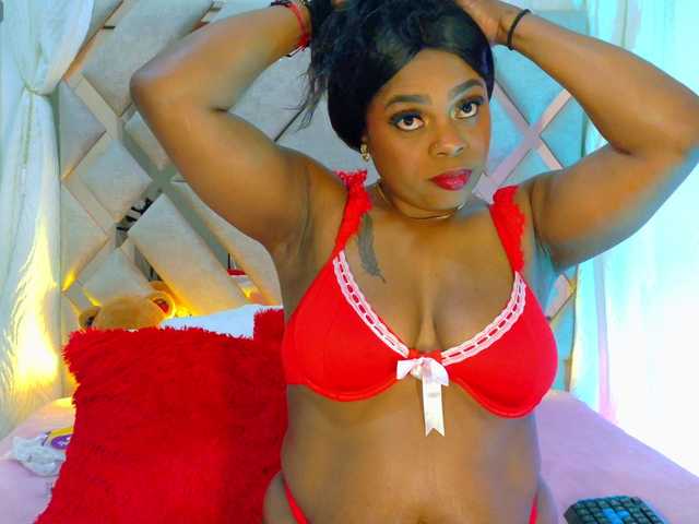 SalomeGomezx live cam preview