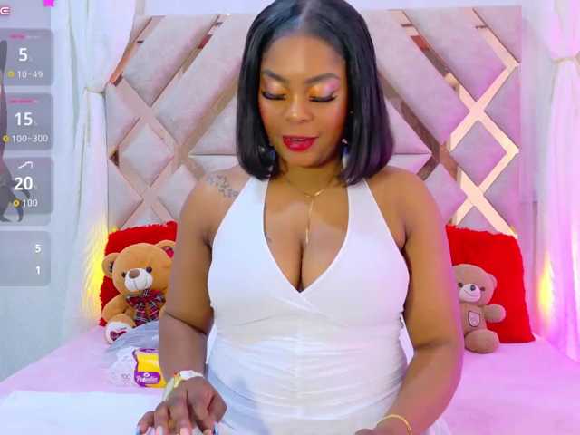 SalomeGomezx live cam on BongaCams