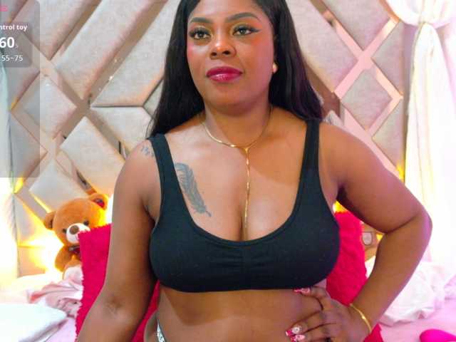 SalomeGomezx live cam on BongaCams