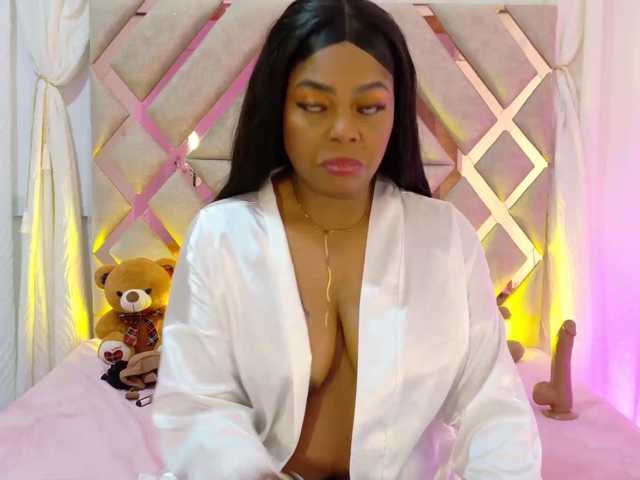 SalomeGomezx live cam preview
