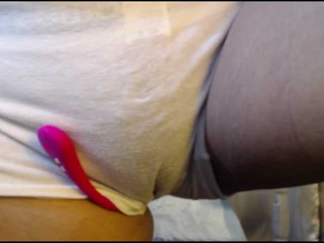 Avadelight live cam on BongaCams