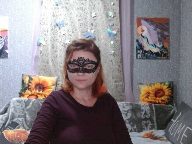 KISS-Lina live cam on BongaCams