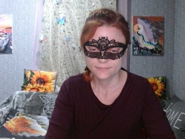KISS-Lina live cam on BongaCams