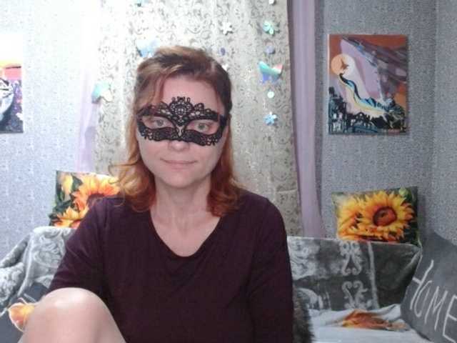 le modèle KISS-Lina est en webcam porno dans un show sur le site bongacams, il possède les tags suivants: White/Caucasian,Redhead,Trimmed