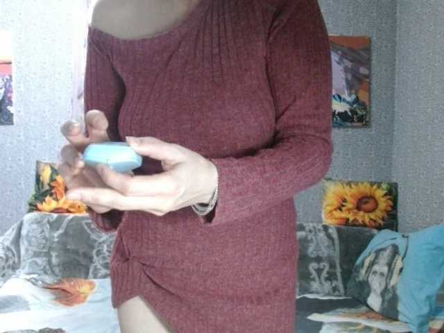 KISS-Lina live cam on BongaCams