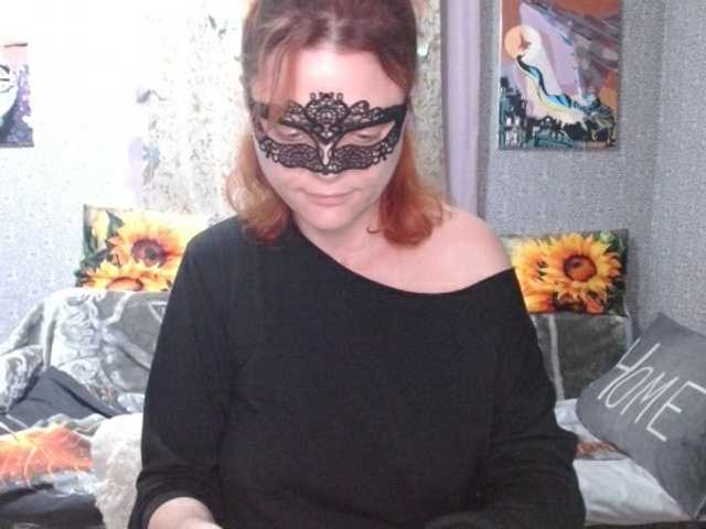 KISS-Lina live cam on BongaCams