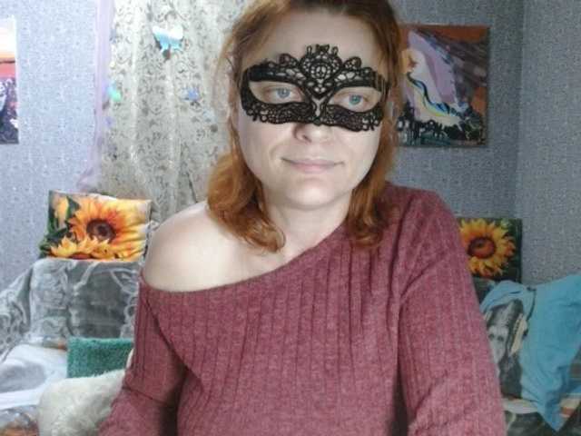 KISS-Lina live cam on BongaCams