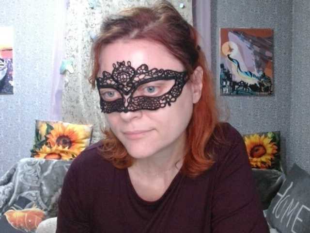 KISS-Lina live cam on BongaCams