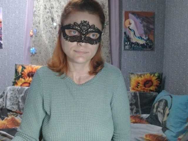 KISS-Lina, en vivo ahora en BongaCams