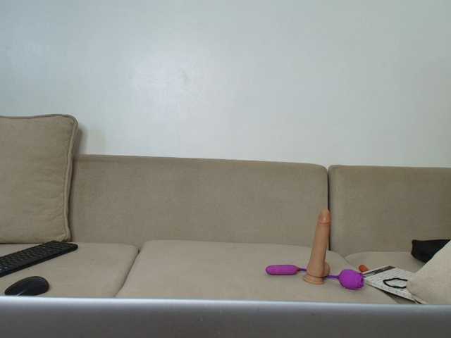 LillyKLove live cam on BongaCams