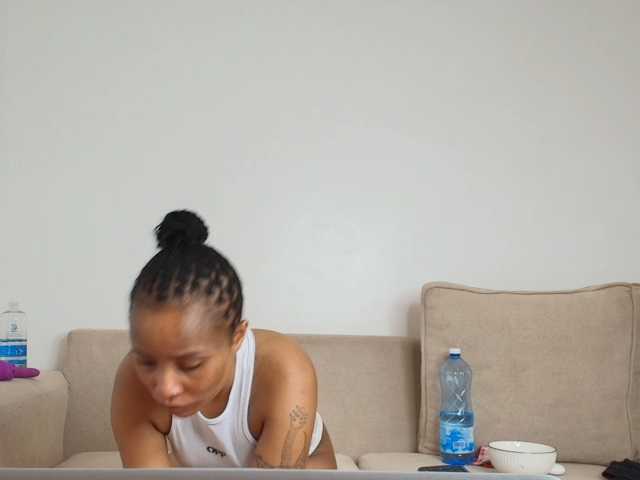 LillyKLove live cam on BongaCams